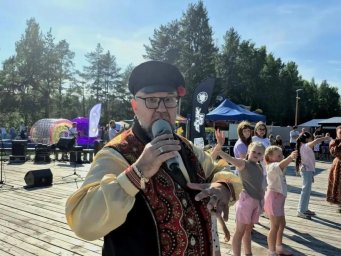 Концерт Петра и Марины Суховых состоялся в Мирном